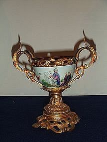 CA 1750 FRENCH GILT ORMOLU MOUNTED FAMILLE ROSE CUP