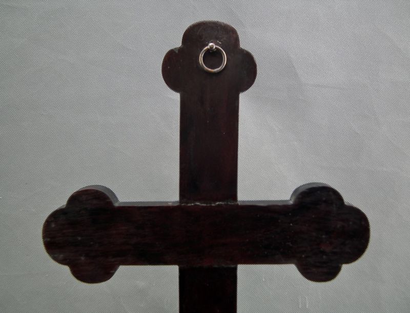 Antique 18th Century Chinese Mother-of-Pearl Inlaid Cross