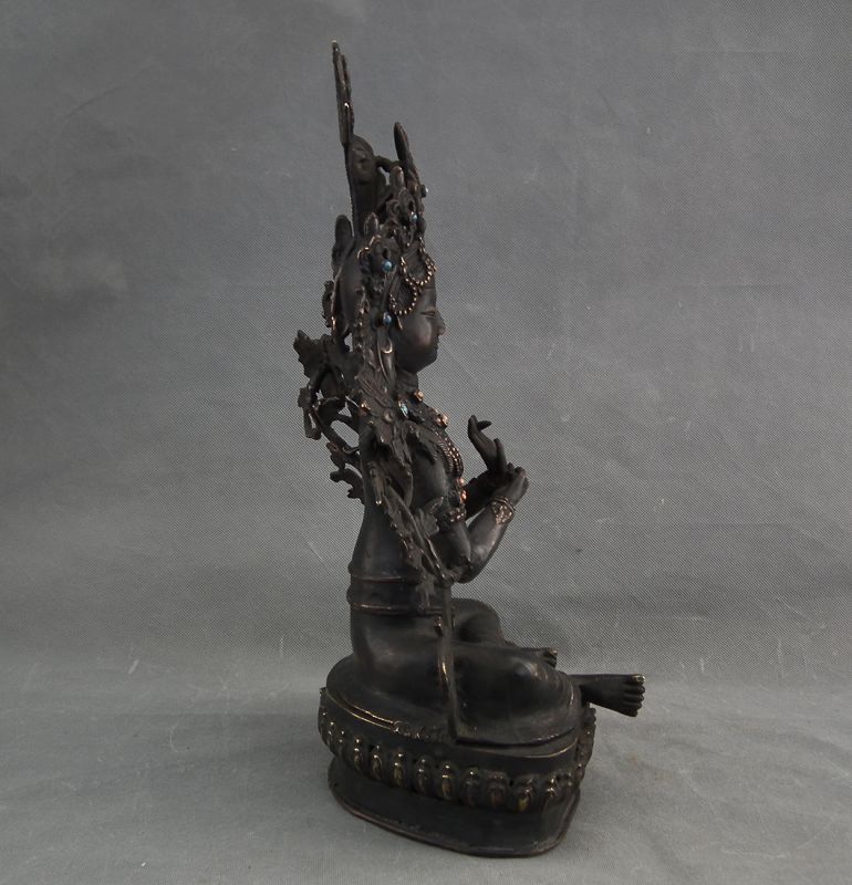 Antique Tibetan Bronze Figure Bodhisattva Kuan Yin Buddha