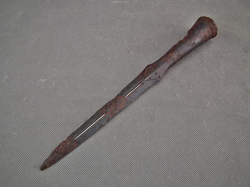 Antique Medieval 9th - 10th century A.D. Viking Warrior Spear Head