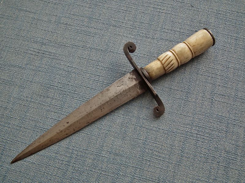 Antique American Civil War Confederate Fighting Knife Dagger