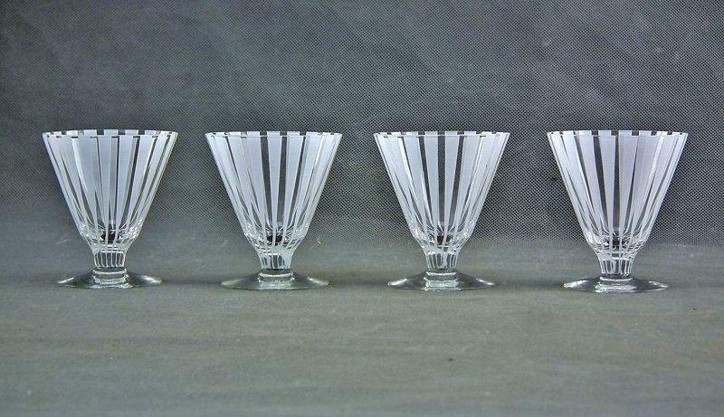 4 Swedish Art Glass Liquor Glasses By Bengt Orup, Johansfors Sweden