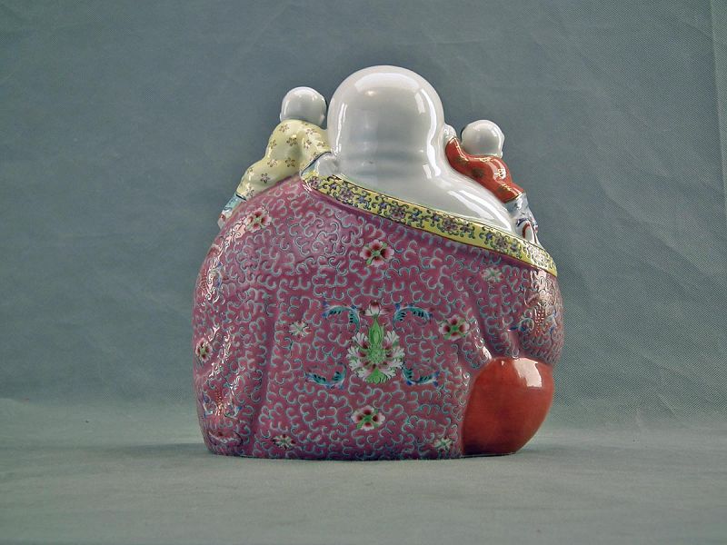 Chinese Famille Rose Porcelain Figure laughing Buddha Budai (item