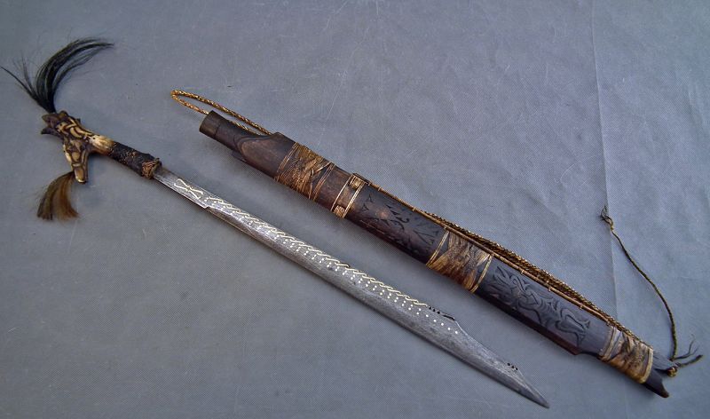 Antique Indonesian Dayak Headhunters Sword Mandau Parang Borneo