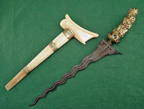 Antique Indonesian Balinese Jeweled Sword Keris Kris Gold Bayu Hilt