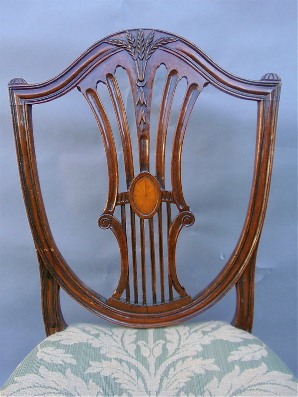 American Federal carved shield back chair c.1830