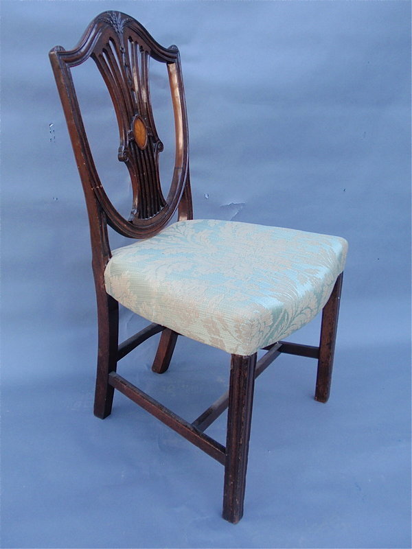 American Federal carved shield back chair c.1830