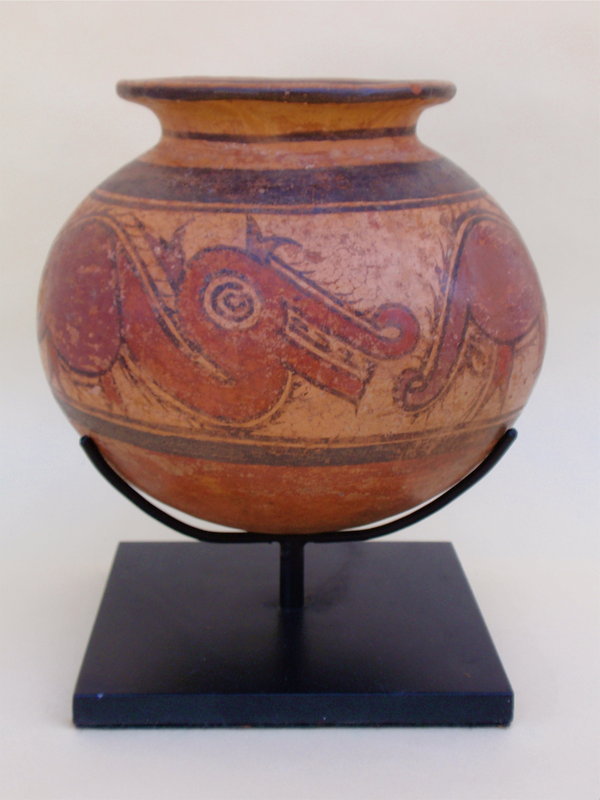 Pre Columbian pottery jar or bowl Mayan.