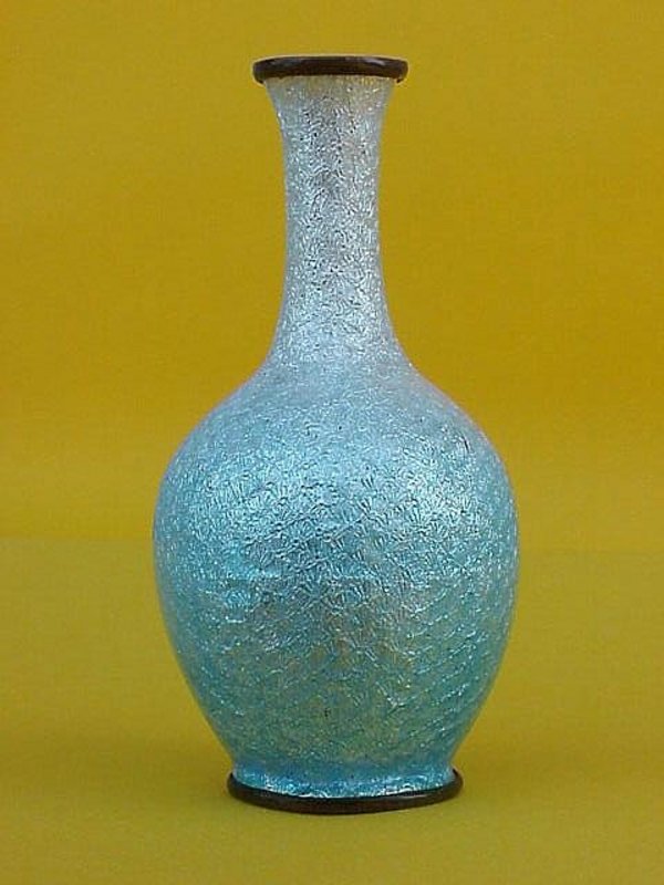 Japanese ginbari cloisonne vase cranes  Meiji c. 1900