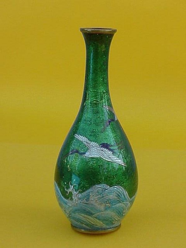 Japanese Cloisonne ginbari Vase cranes