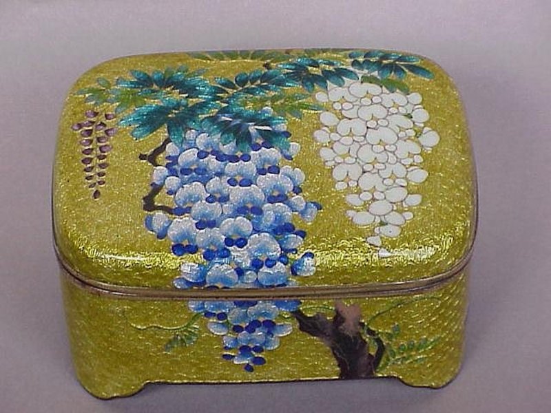 Japanese Cloisonne Ginbari box blossoms gold foil