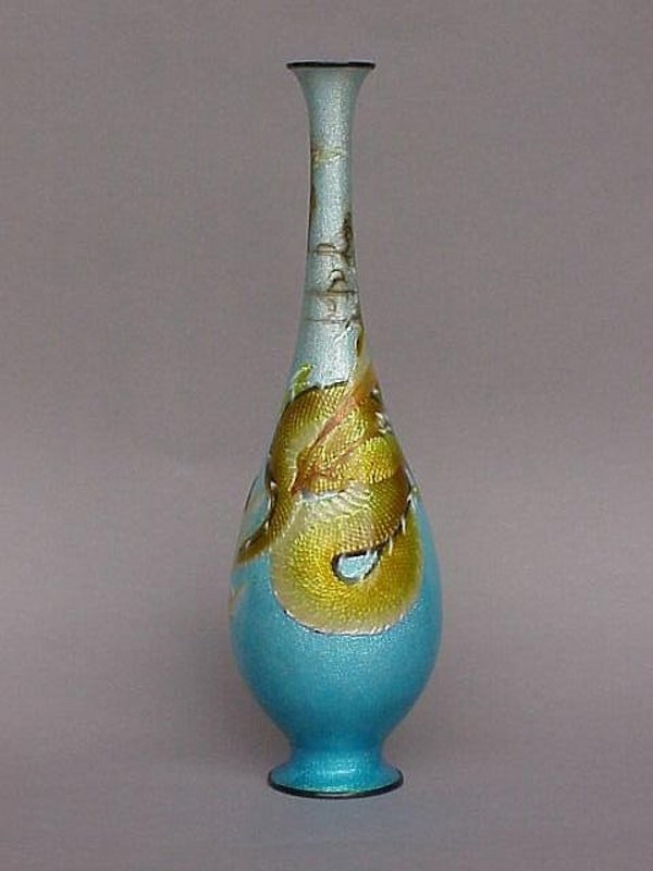 Japanese wireless cloisonne enamel dragon vase signed