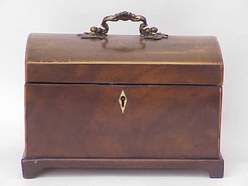 Fine Antique Gerogian Mahogany domed secretary box