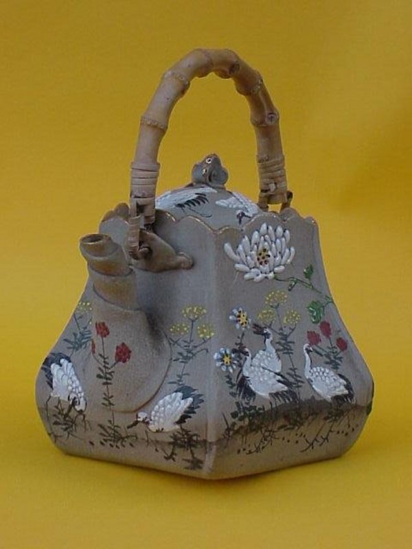 Japanese Banko art pottery tea pot cranes signed