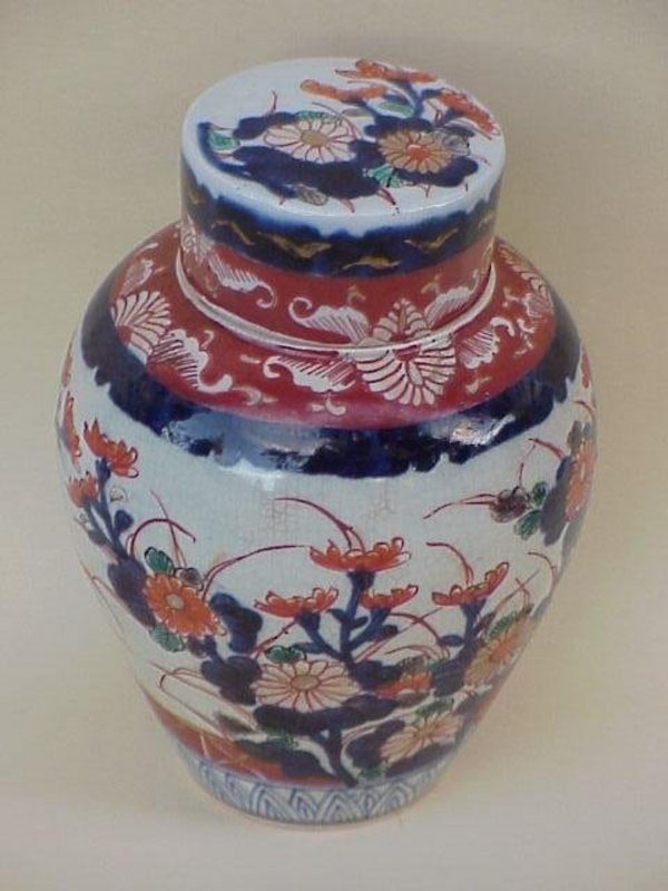 Japanese antique Imari porcelain Tea Caddy