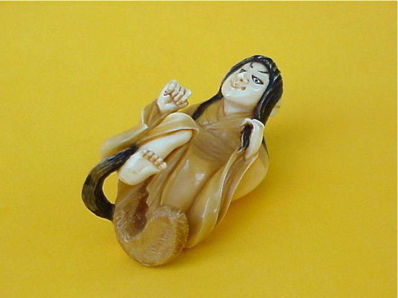 Japanese Ivory Netsuke Female Witch Noh figure signed