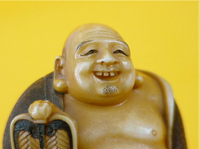 Japanese Ivory Netsuke Hotei Buddha artist signed