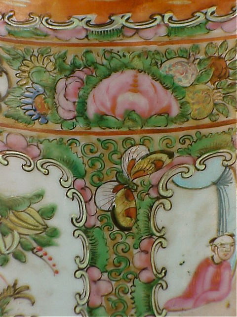 Chinese famille rose porcelain umbrella holder vase