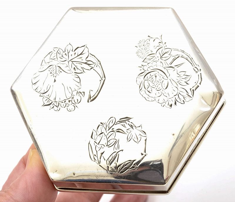 Japanese Silver Hexagon Presentation Box Flowers Mk