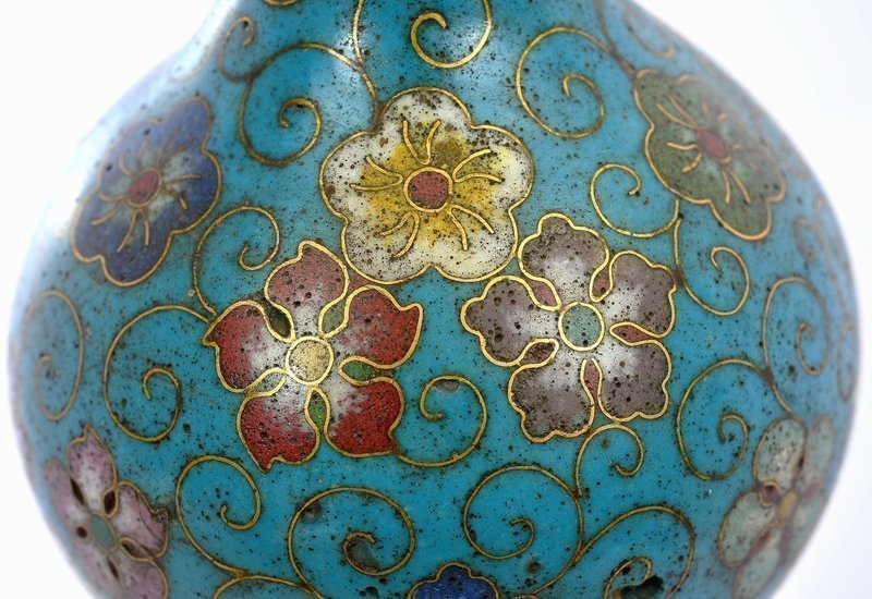 18C/19C Chinese Gilt Cloisonne Flower Vase