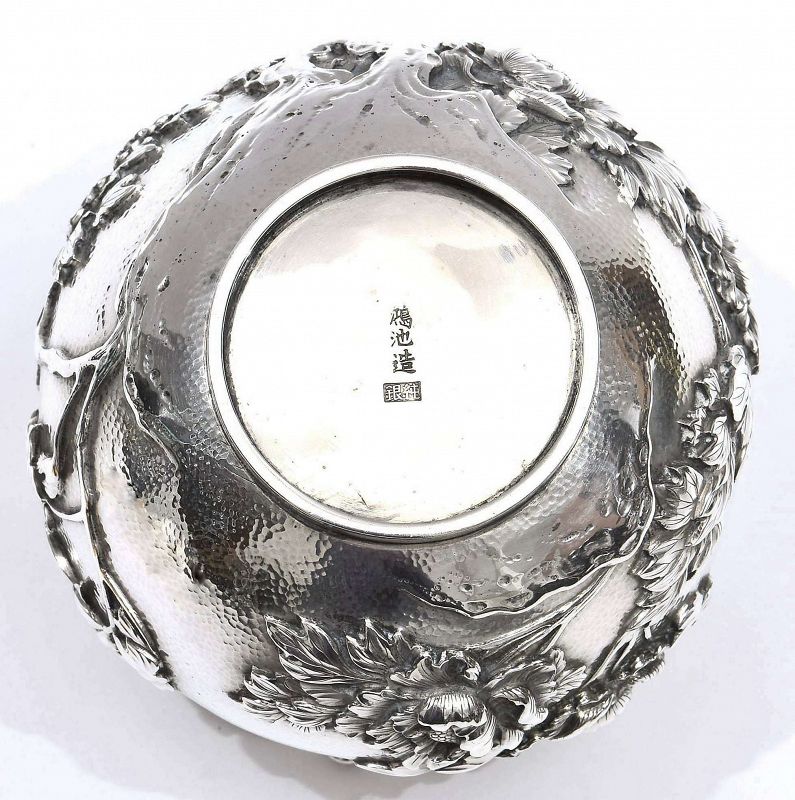 1920's Japanese Silver Repousse Bag Shaped Vase Flower Konoike zo