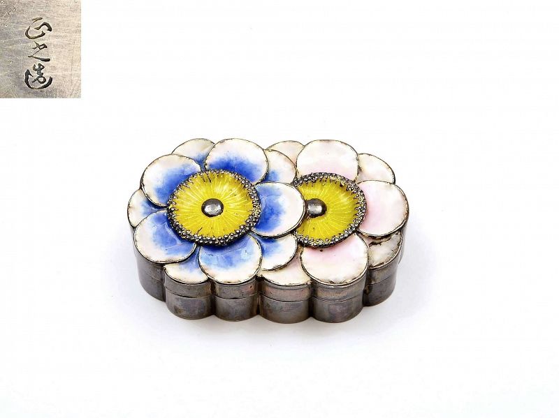 Japanese Silver Enamel Flower Incense Kogo Box Signed