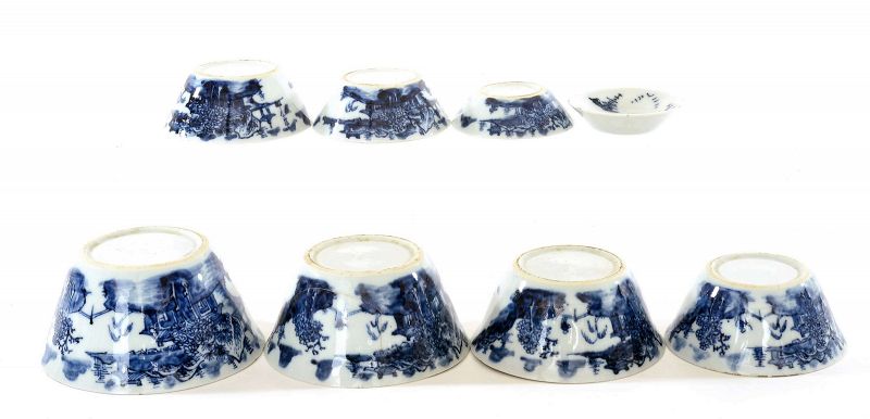 18C Chinese Set 8 Blue & White Porcelain Nesting Tea Bowl Cup