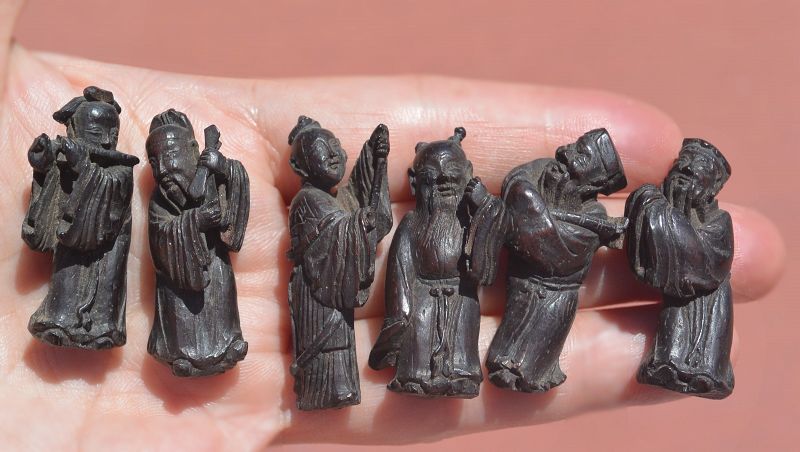 19C Chinese Zitan Wood Carved Carving Miniature 8 Immortal God 紫檀