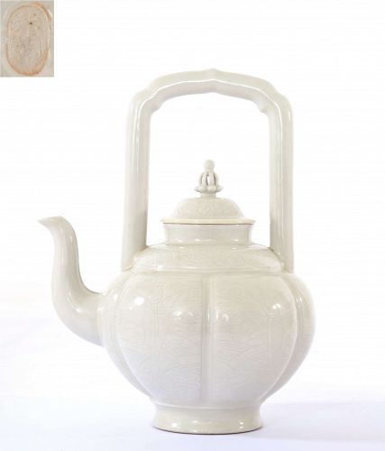 Japanese White Glaze Incised Porcelain Teapot Fish Style Aoki Mokubei