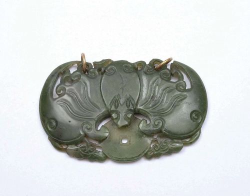 Old Chinese Spinach Jade Carved Carving Bat Necklace Pendant