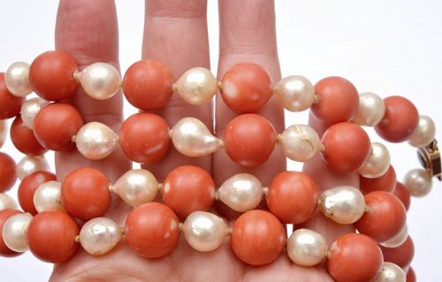 Vintage Chinese 14K Gold Coral & Pearl Carved Bead Necklace Marked