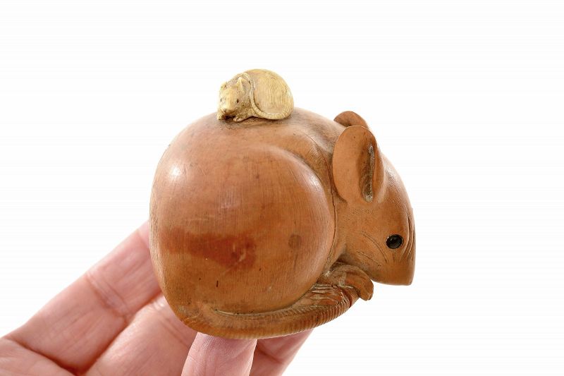 1920's Japanese Boxwood Carved Mice Mouse Okimono