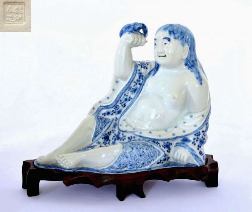 Old Chinese Blue & White Porcelain Immortal Figure Toad 魏洪泰
