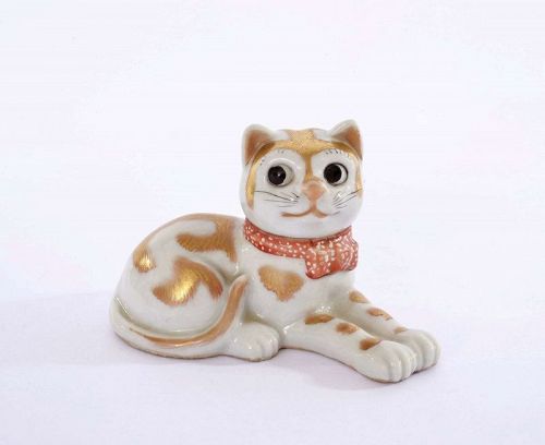 1930's Japanese Kutani Porcelain Cat Neko