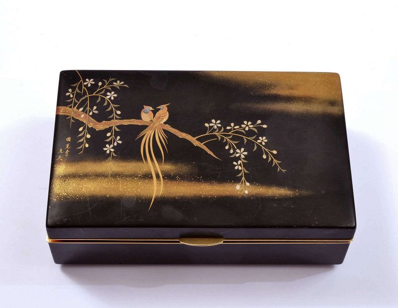 Japanese Kokkokai Namiki Makie Lacquer Cigarette Box Signed