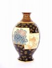 1900's Japanese Satsuma Earthenware Vase Marked "真山"