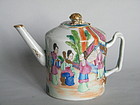 18th/19th Century Famille Rose Small Teapot  c1790-1830