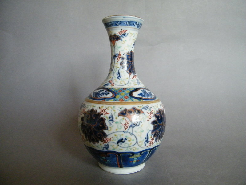 Fine Pair Imperial Style Doucai Vases Kangxi Mk Guangxu