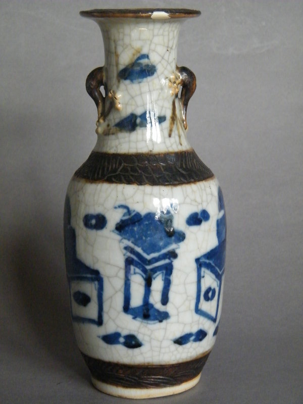 19th Century Blue &amp; White Crackle Glaze Vase c1865-1875
