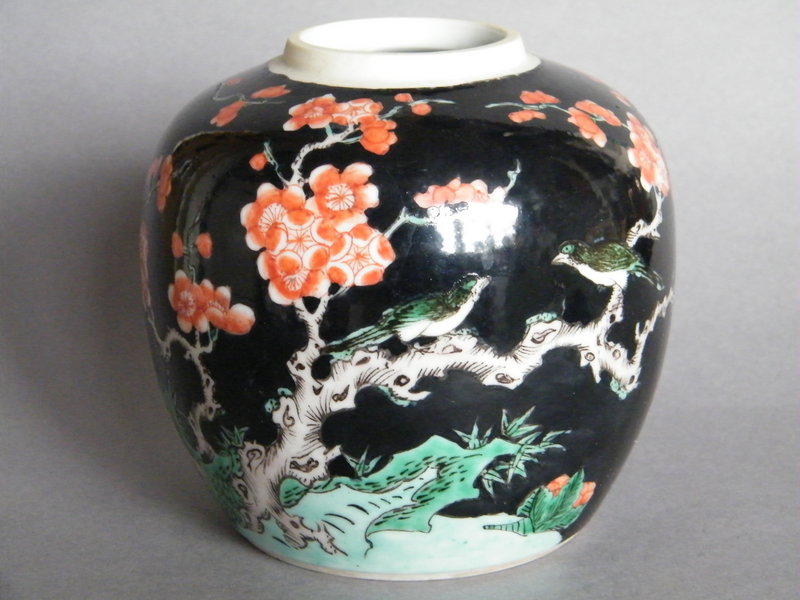 Rare 19C Kangxi Style Famille Noir Jar &amp; Cover Guangxu