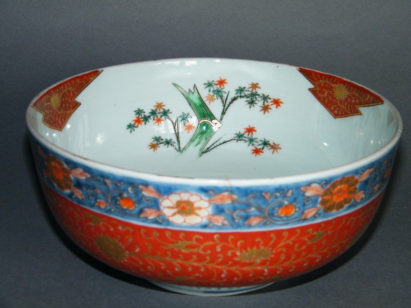 19th Century Japanese Arita  Imari Porcelain Bowl