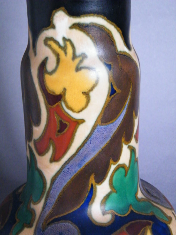 Large Art Deco Gouda Grotius Pattern Vase, made 1932