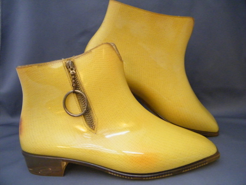 Rare Pair 1960s Mary Quant  " Quant Afoot" Ankle Boots