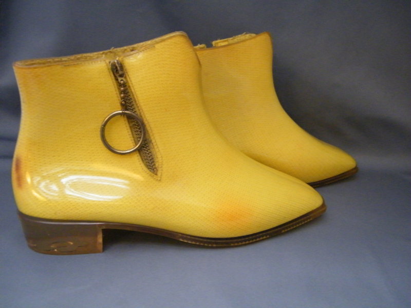 Rare Pair 1960s Mary Quant  &quot; Quant Afoot&quot; Ankle Boots