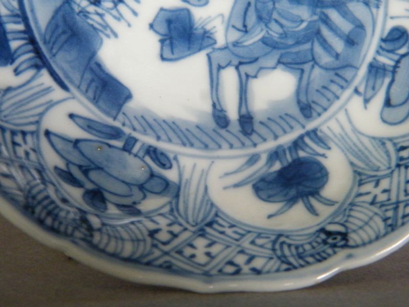 Small Blue and White Chinese Export Saucer Dish Kangxi 1662-1722