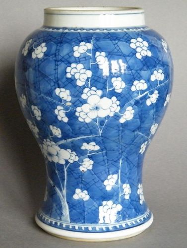 Chinese Prunus Pattern Baluster Vase Kangxi (1662-1722)