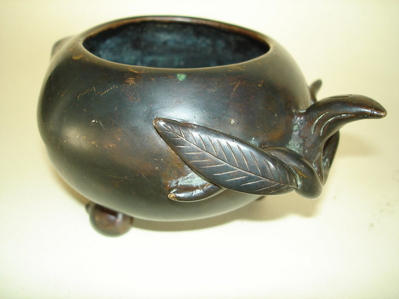 Rare Late Ming Early 17th Cent. Chinese Bronze Waterpot