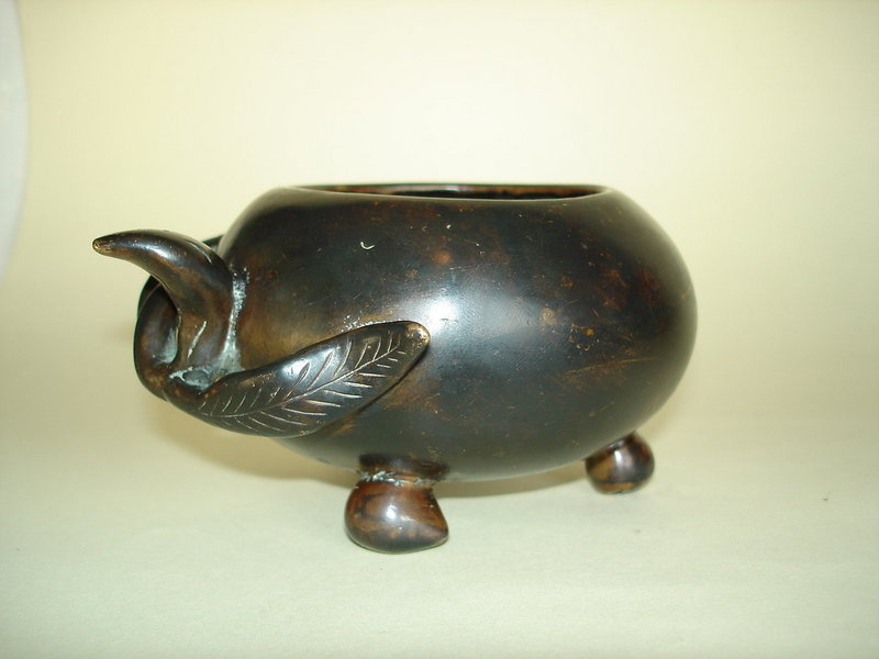Rare Late Ming Early 17th Cent. Chinese Bronze Waterpot