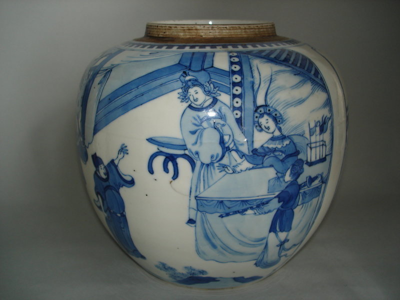 Fine & Rare late 17C Chinese Blue & White Jar - Kangxi