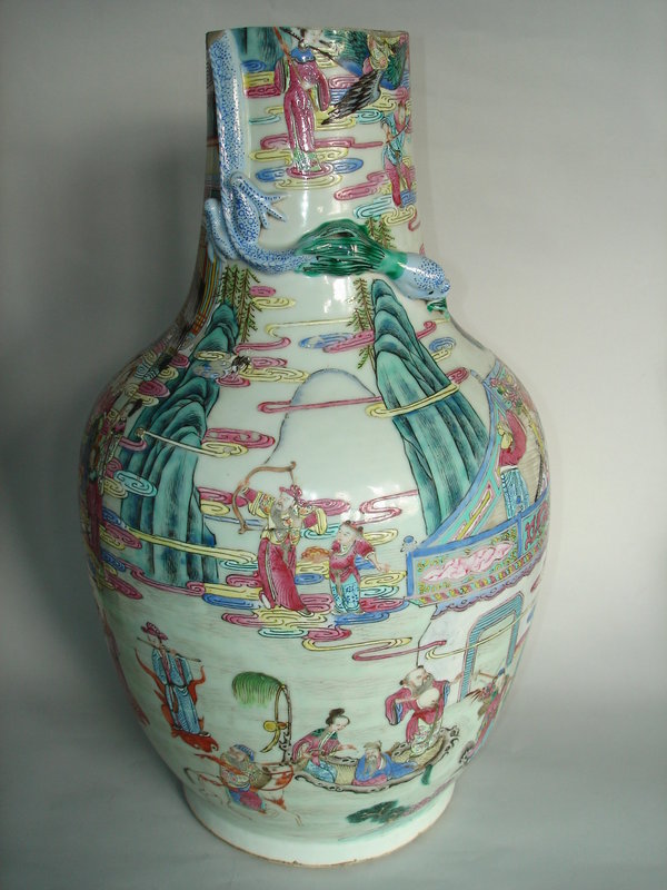 Large and Fine cut down Falangcai Vase - Daoguang
